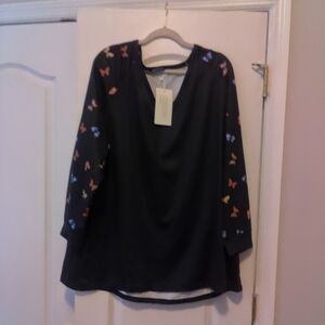 Bloom Chic Women's Black Top with Butterfly Accents Size 22/24